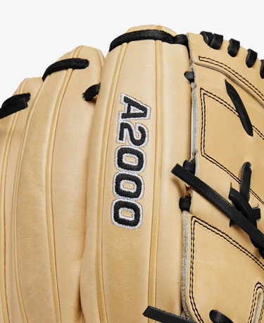 2024 Wilson A2000 B2 12&quot; Pitcher&#39;s Glove