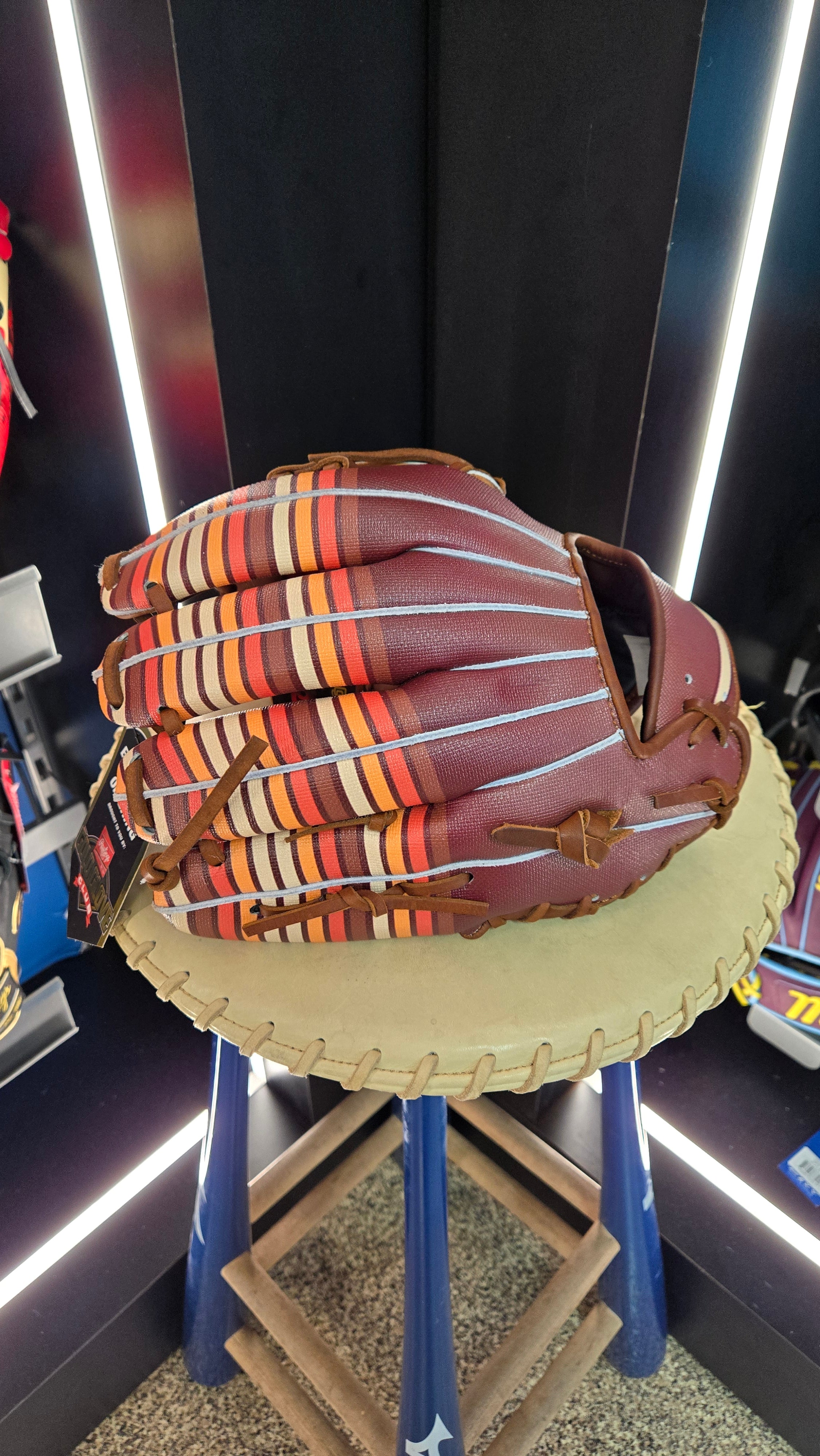 2025 Rawlings Heart of the Hide Gold Glove Club December 11.75" Utility Baseball Glove PROR2175-13TI Right Hand Throw