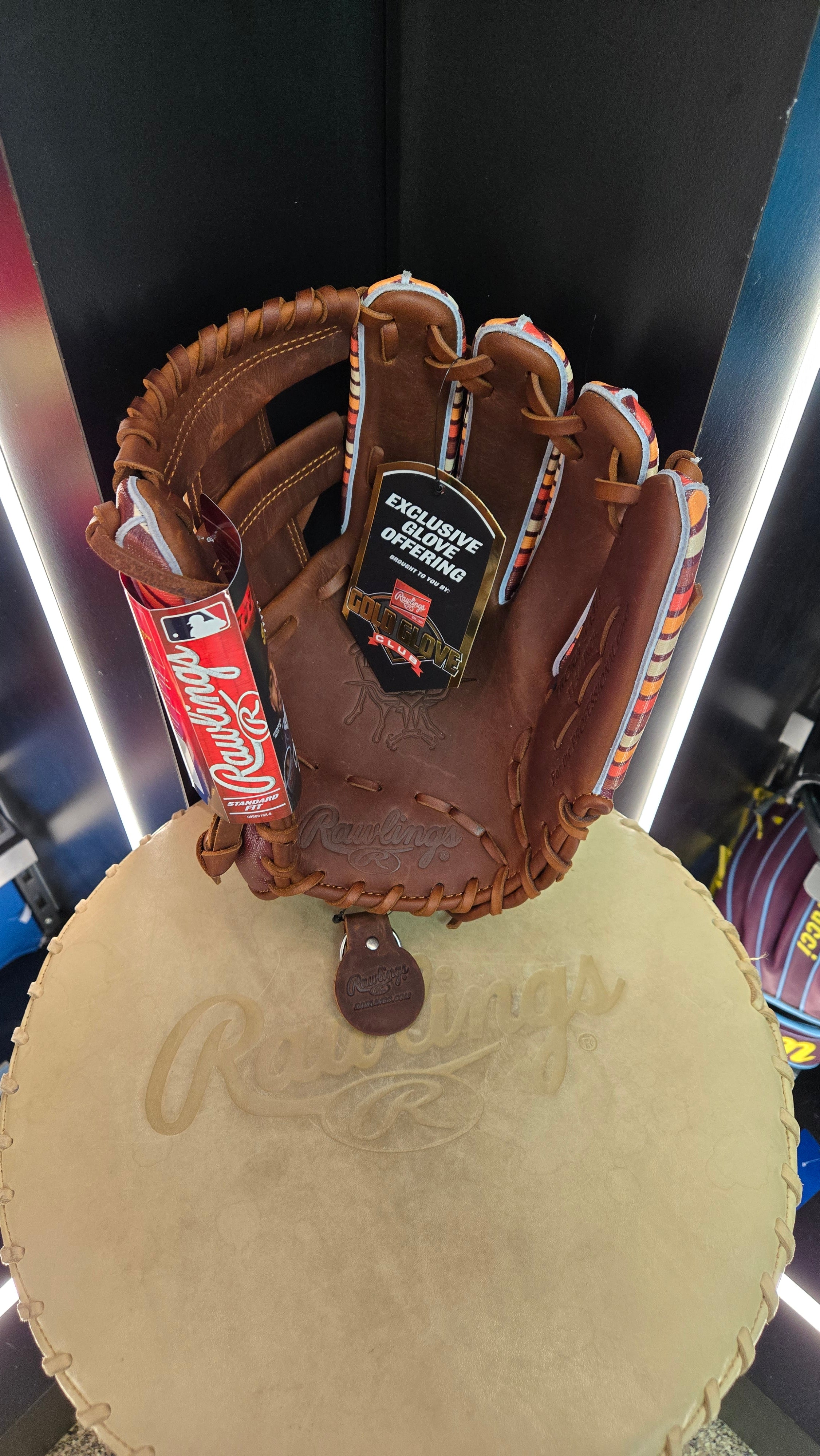 2025 Rawlings Heart of the Hide Gold Glove Club December 11.75" Utility Baseball Glove PROR2175-13TI Right Hand Throw