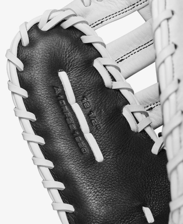 2024 Wilson A1000 1620 12.5" First Base Fastpitch Glove Left Hand Throw