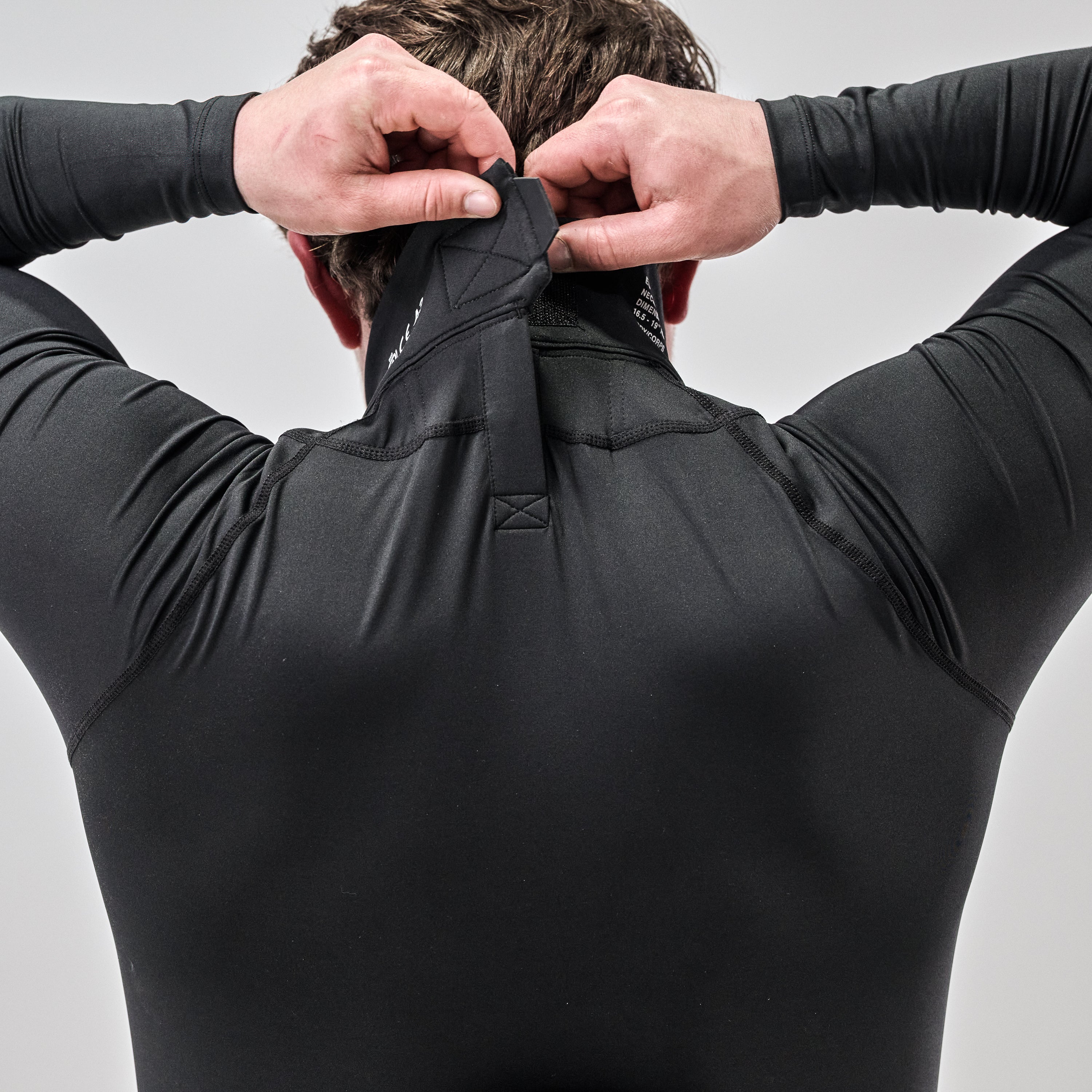 Maillot de compression à manches longues EOS 2025 avec protège-cou - Adulte NGT3S