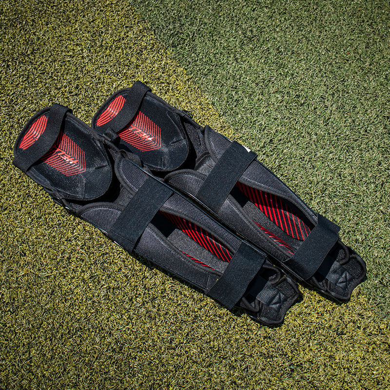 Easton Hellcat Slo-Pitch Leg Guards