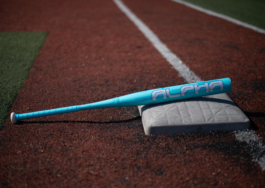 Batte de balle lente Easton Alpha 2025, 2 pièces, 12,75 po, chargée