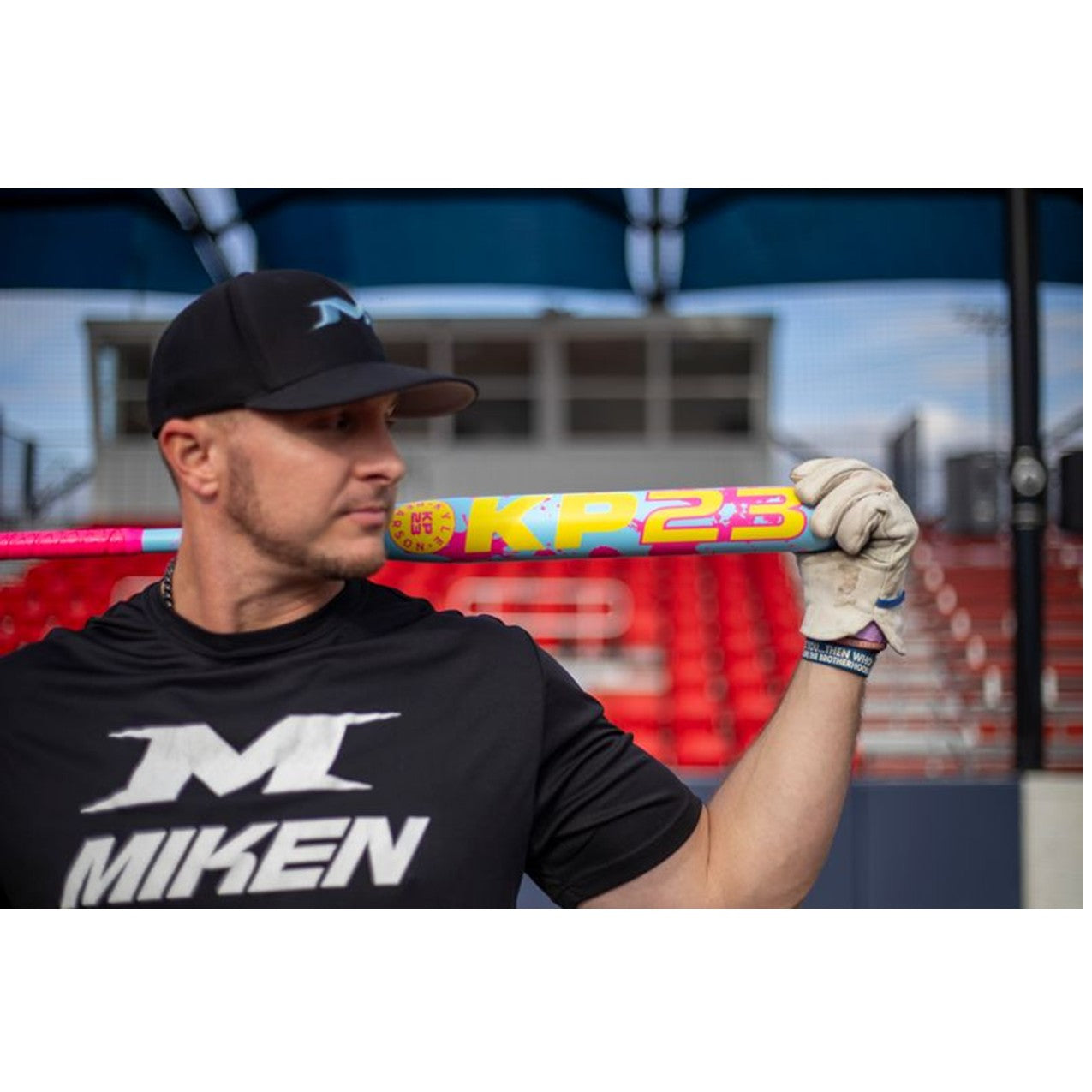 2026 Miken Freak Neon KP23 2 Piece 13" Maxload (0.5 oz) Slo-Pitch Bat  MSU6NKPL