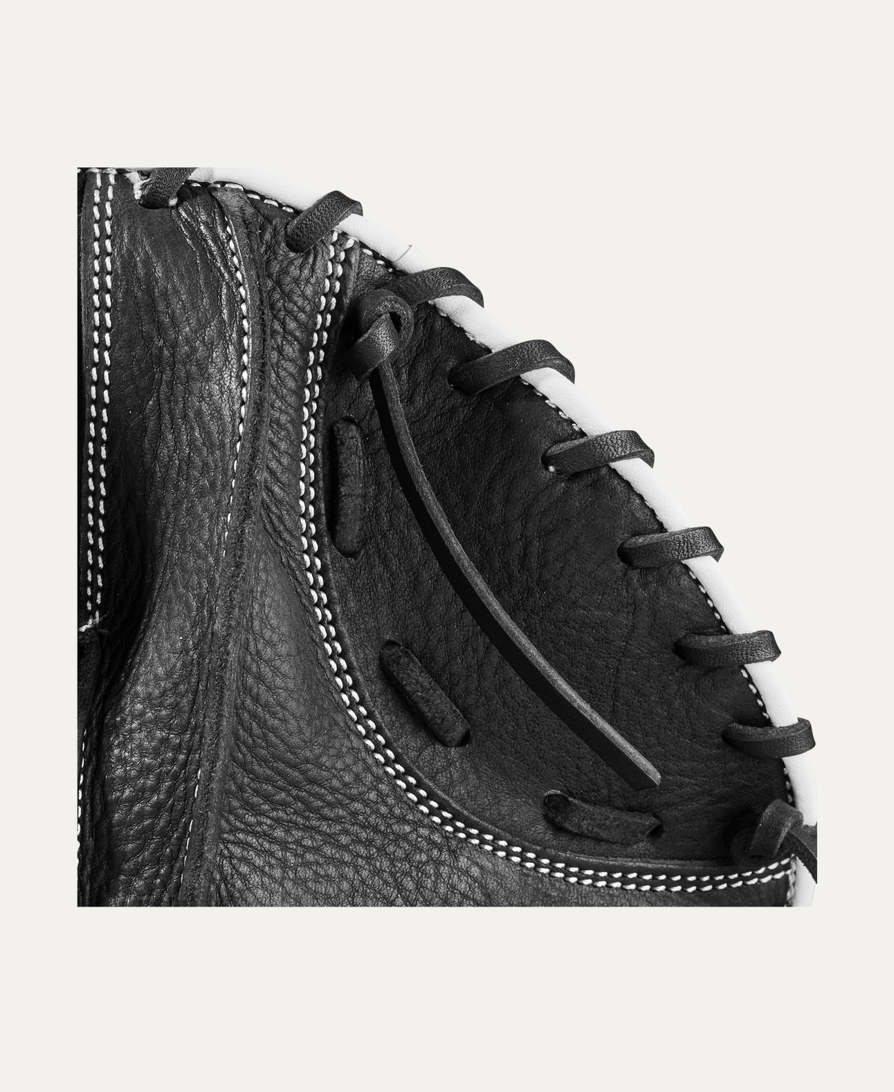 2025 Wilson Training Infield Pancake-Black/White/Red