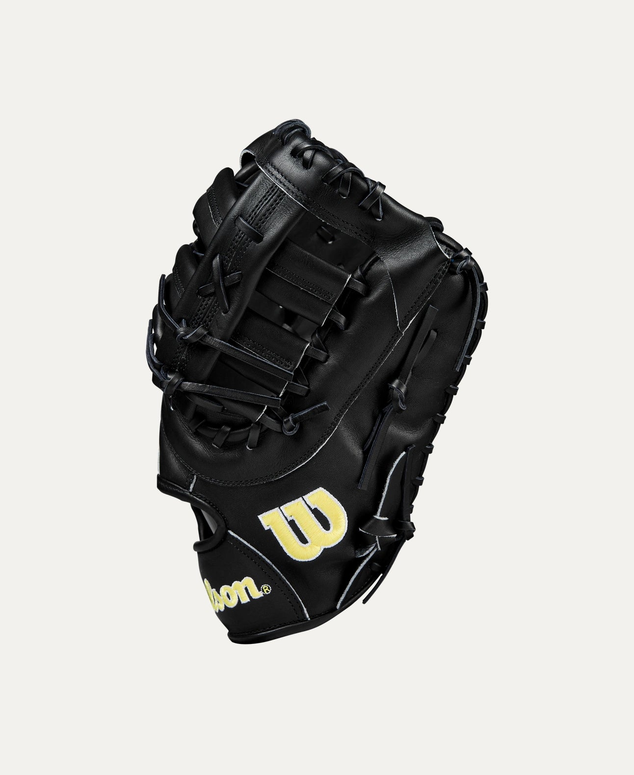 2025 Wilson A2000 Classic 1679 12.5" First Base Baseball Glove-Black