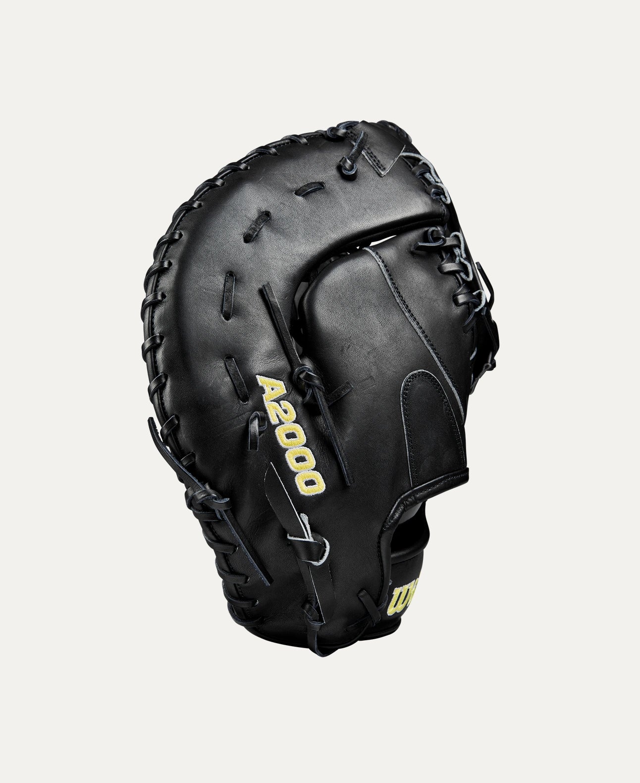 2025 Wilson A2000 Classic 1679 12.5" First Base Baseball Glove-Black