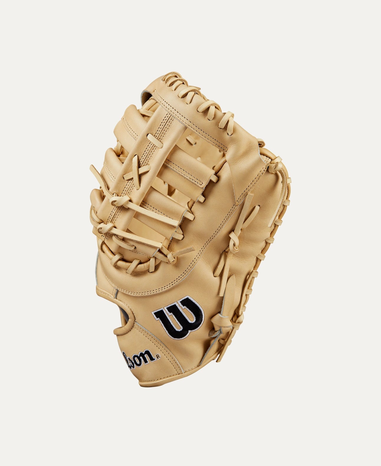 2025 Wilson A2000 Classic 1679 12.5" First Base Baseball Glove- Blonde