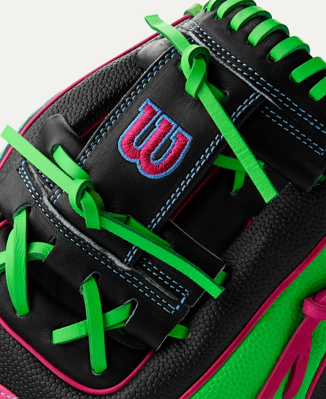 2025 Wilson A2000 1786SS Summer 11.5" Infield Baseball Glove Right Hand Throw