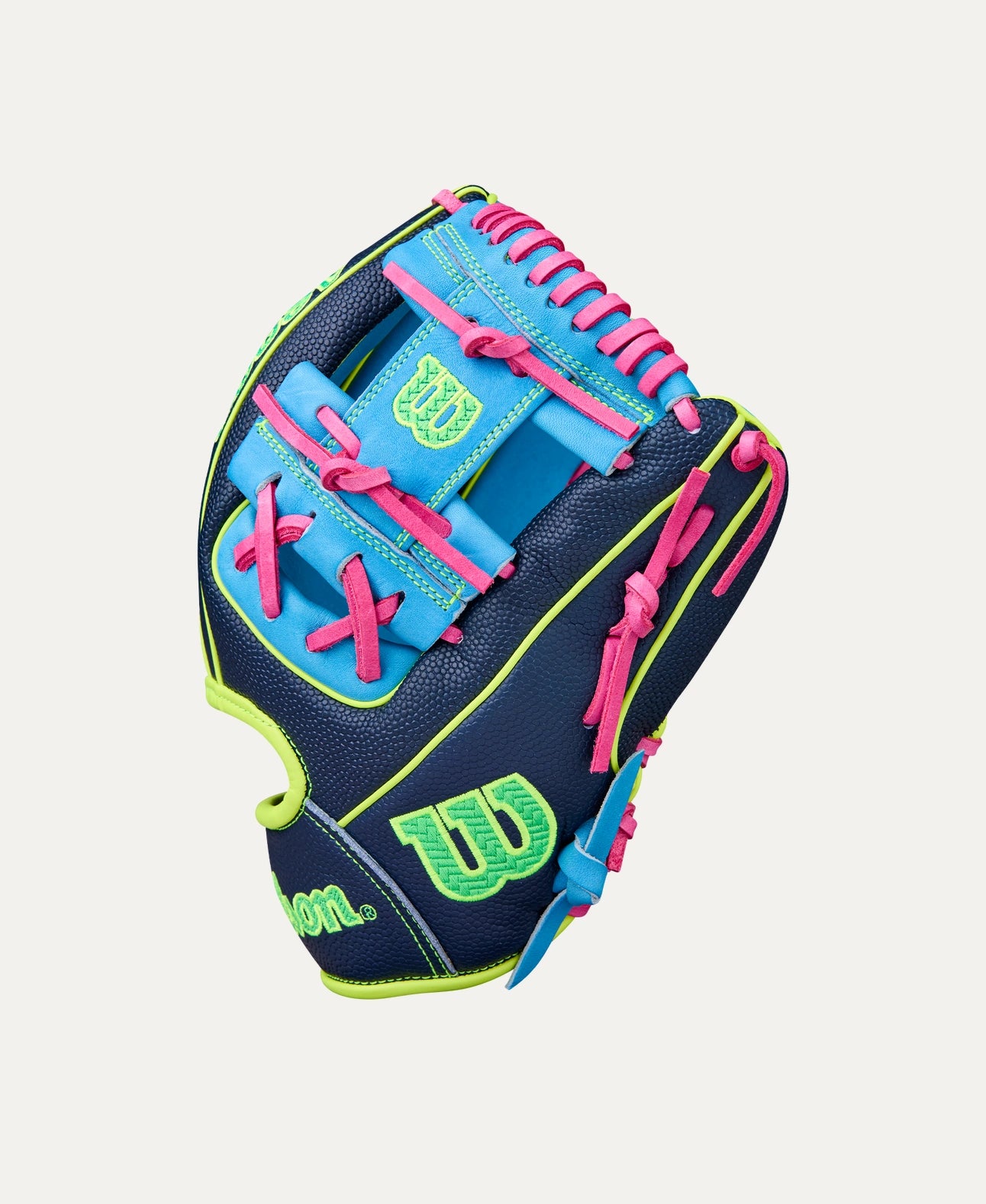 2025 Wilson A2000 Winter 1786SS 11.5" Infield Baseball Glove Right Hand Throw-Skyblue/Navy