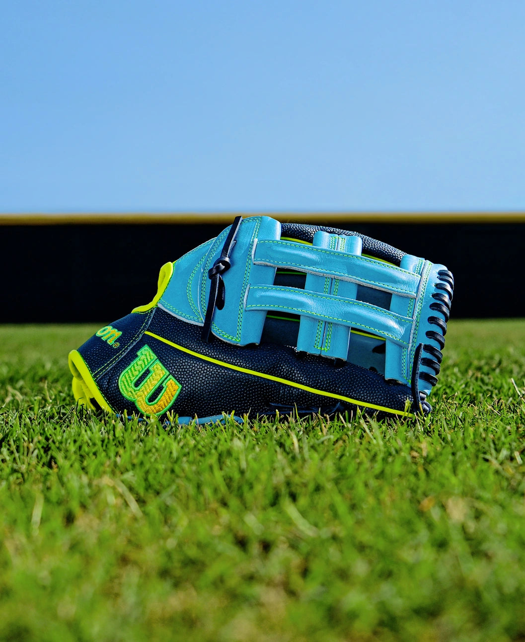 2025 Wilson A2000 Fall PF50SS 12.5" Outfield Baseball Glove Right Hand Throw- Skyblue/Navy SS/Yellow
