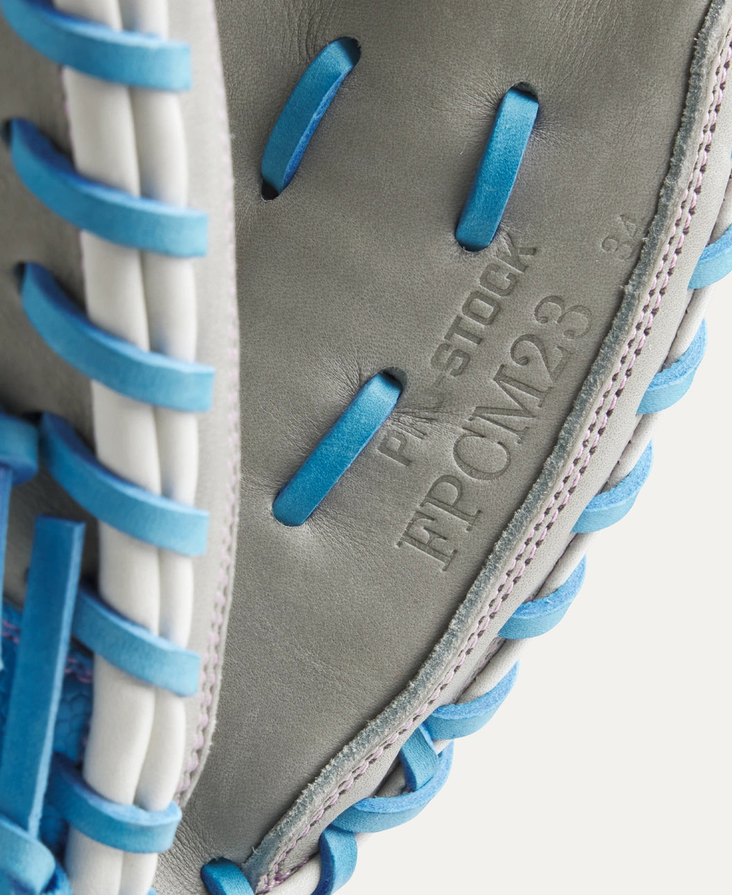 2025 Wilson A2000 FPCM23 Fall 34" Catchers Softball Glove Right Hand Throw-Skyblue/Grey/Yellow