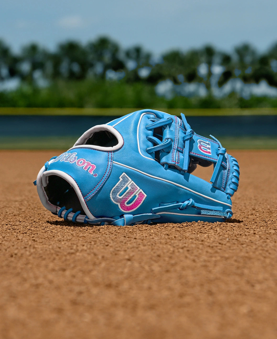 2025 Wilson A1000 1786 11.5" Infield Baseball Glove Right Hand Throw-Skyblue/White