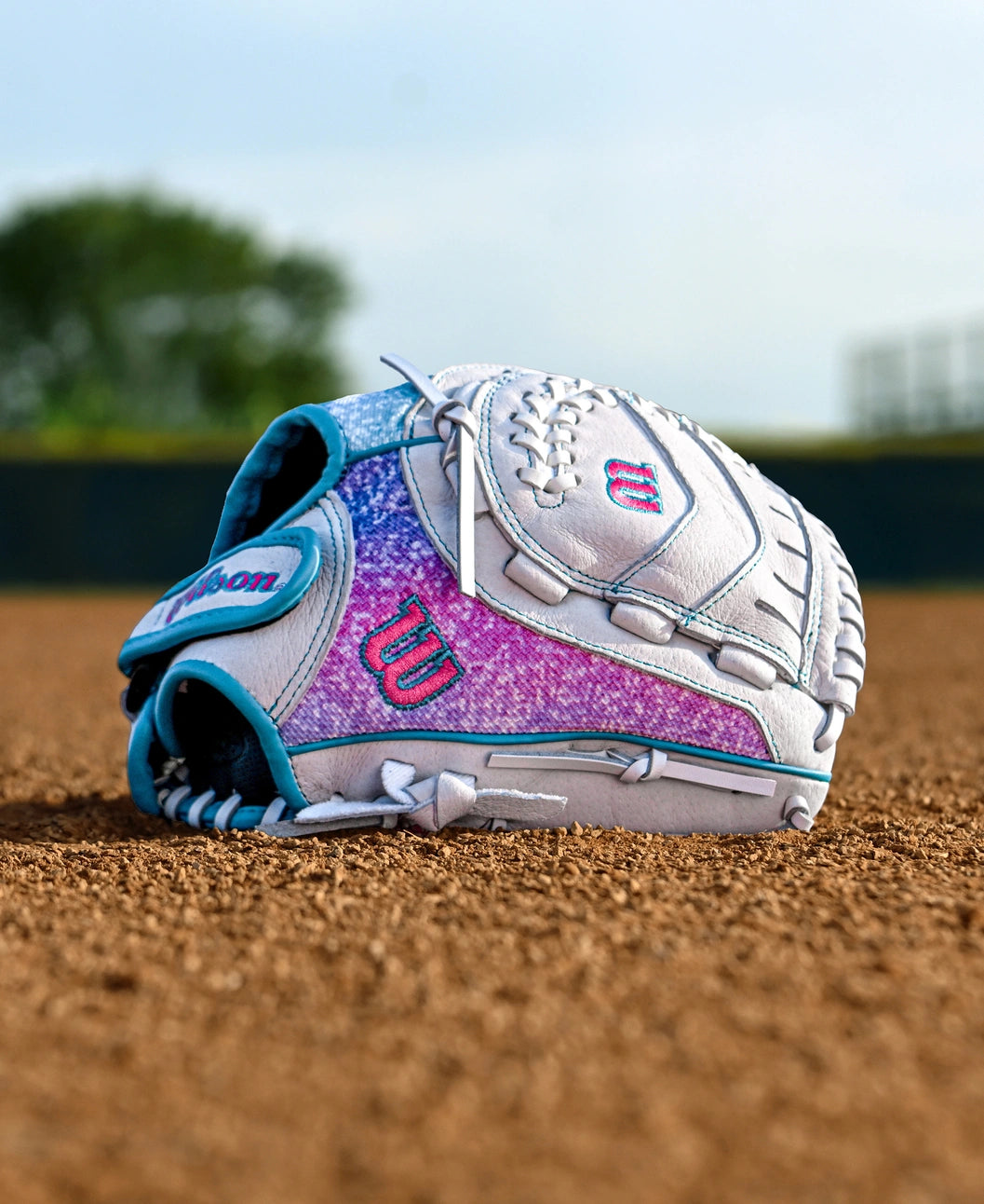2025 Wilson Flash 11" Utility Softball Glove Right Hand Throw-White/Purple/Teal