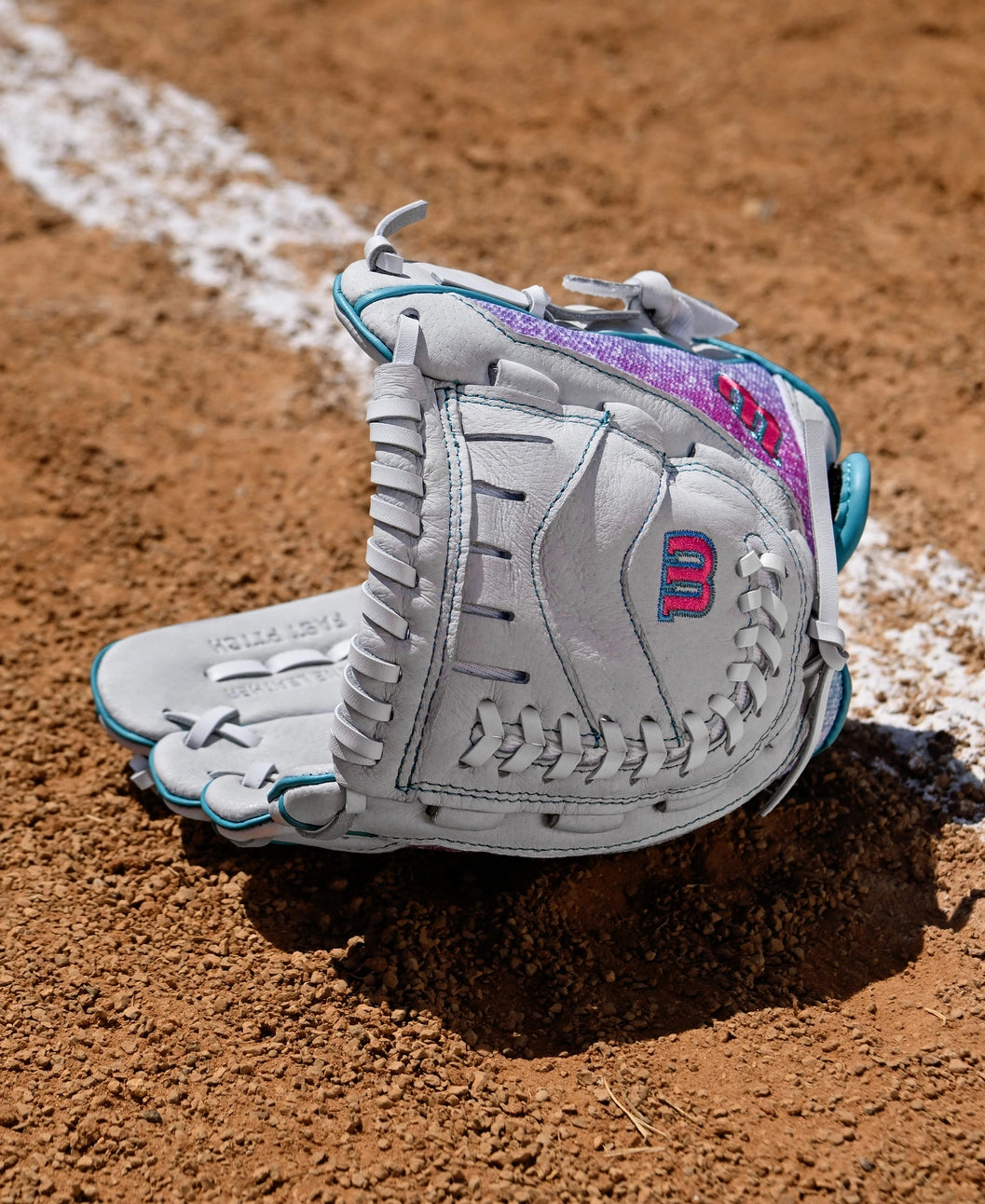 2025 Wilson Flash 11" Utility Softball Glove Right Hand Throw-White/Purple/Teal