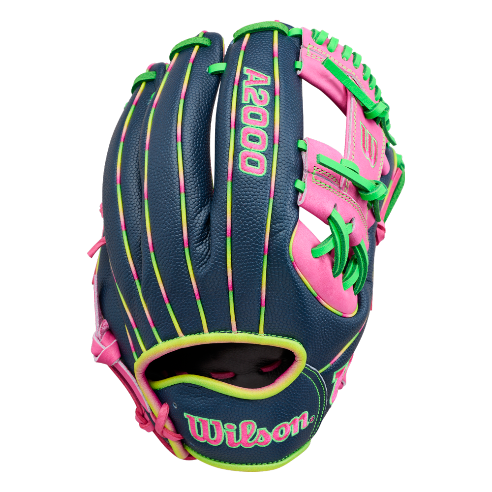 2026 Wilson June GOTM A2000 11.75" Infield Baseball Glove 1724SS Right Hand Throw
