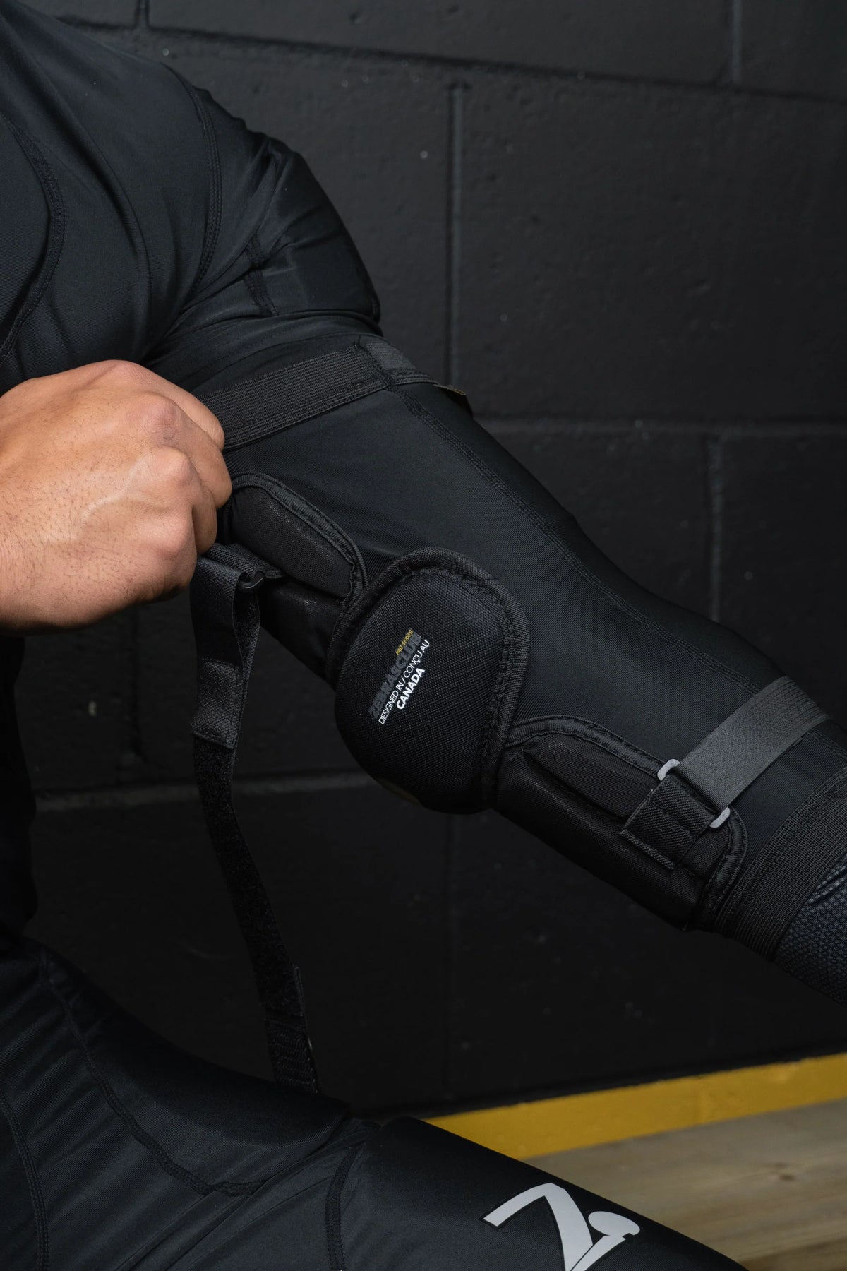 2026 Zebrasclub ZEP - Pro Referee Sleeve Elbow Pad