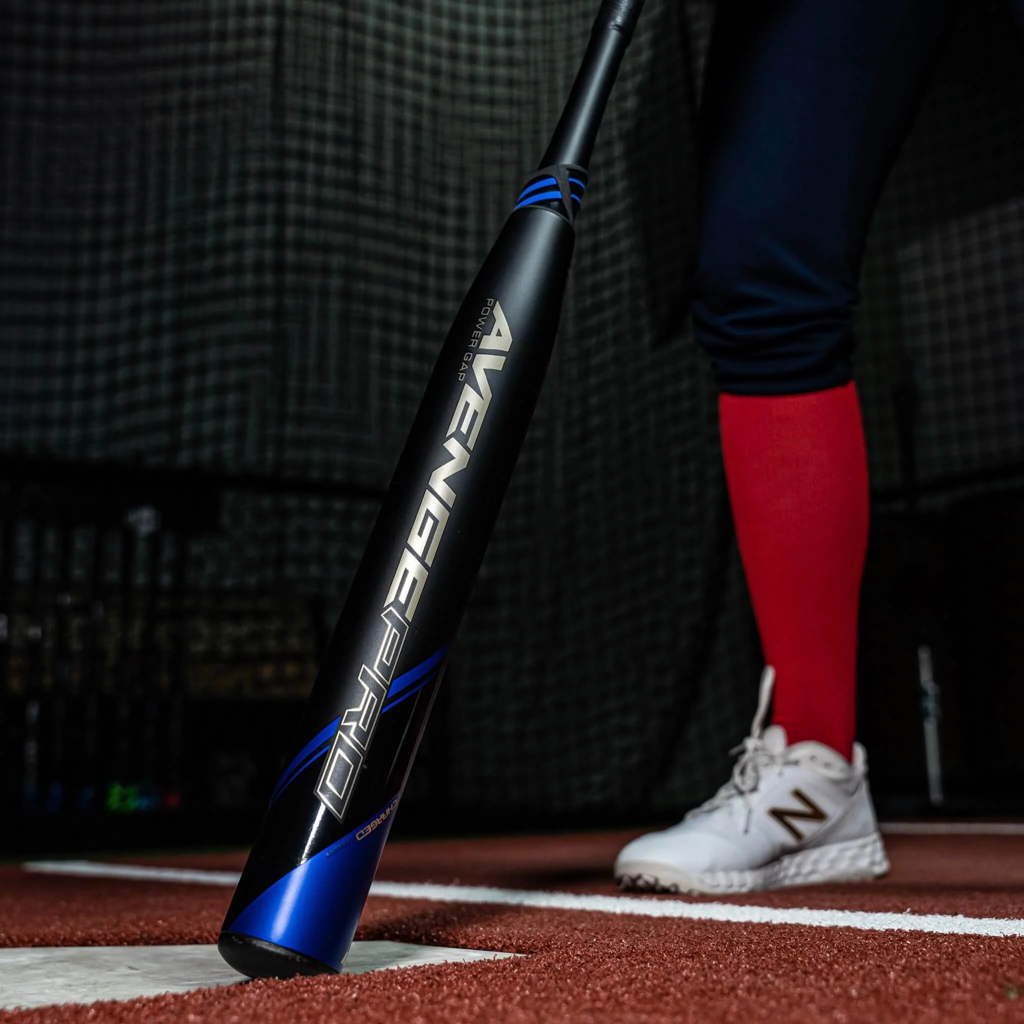 FP BAT AXE AVENGE PRO INFRARED FASTPITCH (-10) BS24