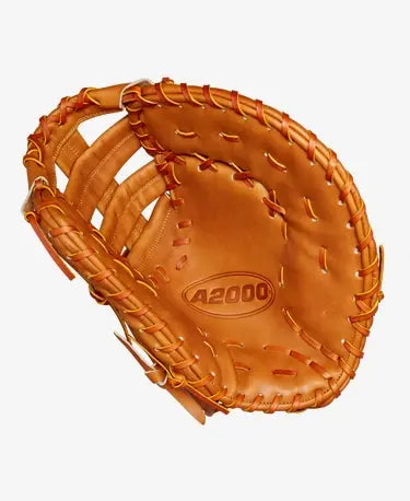 BB GLOVE WILSON A2000 CLASSIC 1679 1B   12.5'' BS25