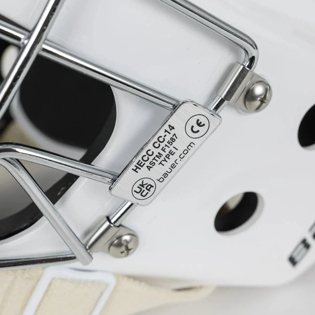 Bauer 930 Hockey Goalie Mask - Junior