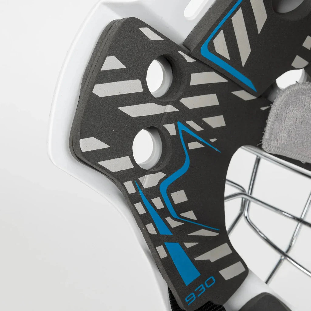 Bauer 930 Hockey Goalie Mask - Youth