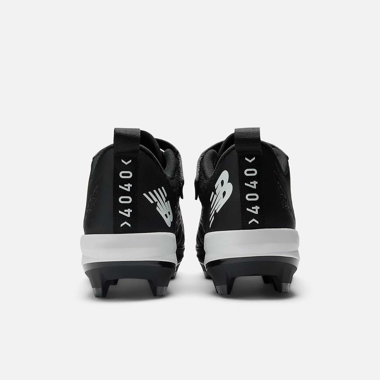 New Balance Fuel Cell 4040 Molded Mens Low Baseball Cleat - Wide 2E