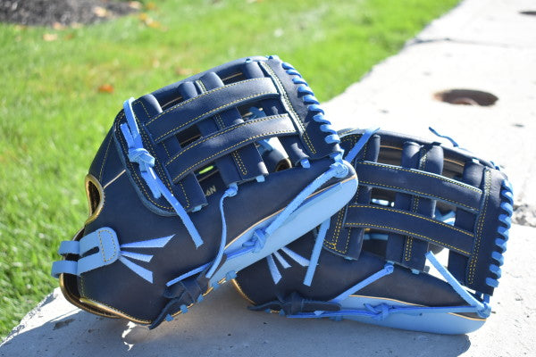 2026 Easton Tantrum Series 13.5" Outfield Softball Glove T135-6N- Navy / Columbia Blue -   Right Hand Throw
