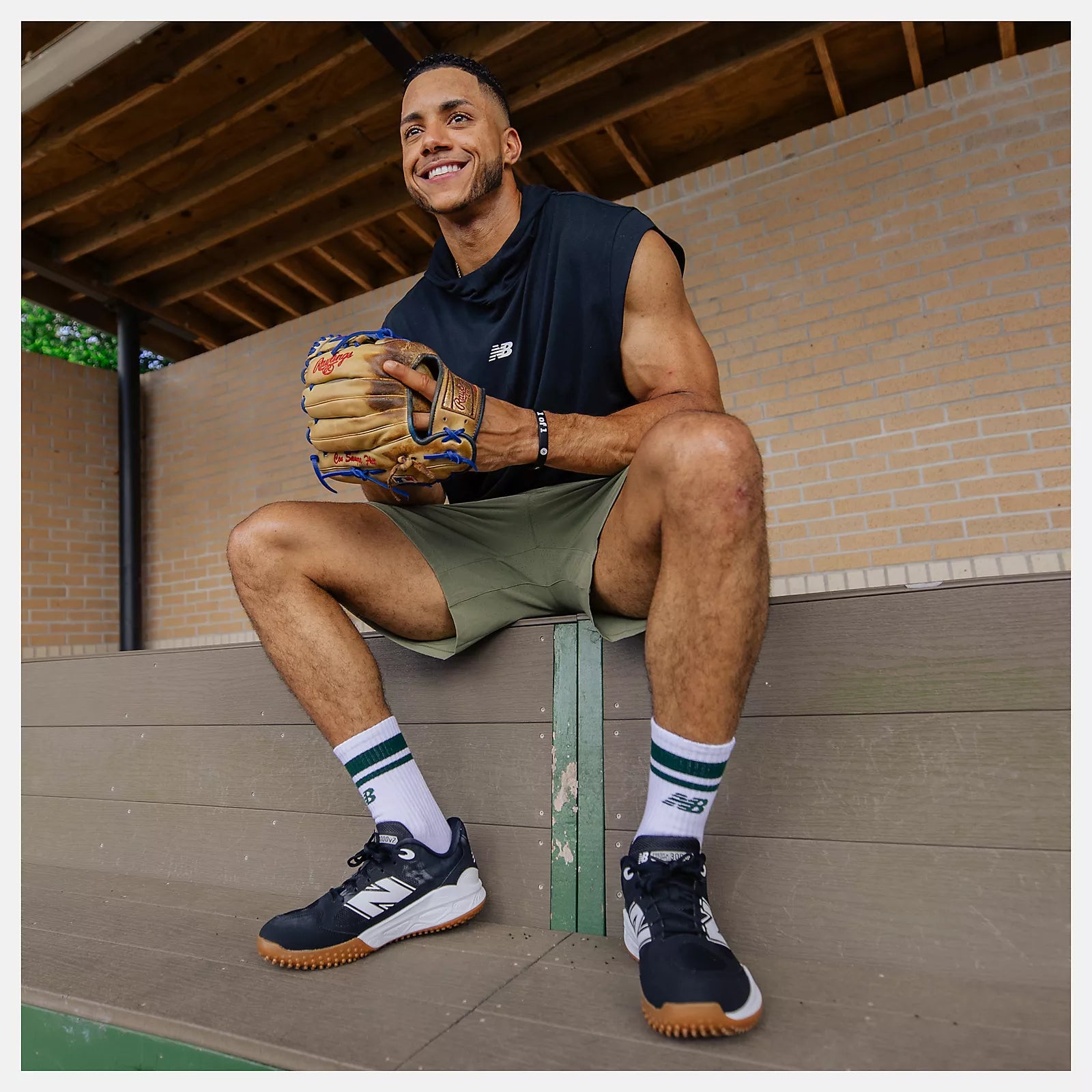 New Balance Fresh Foam 3000v7 Turf Mens Baseball Trainer T3000BK7- Wide 2E