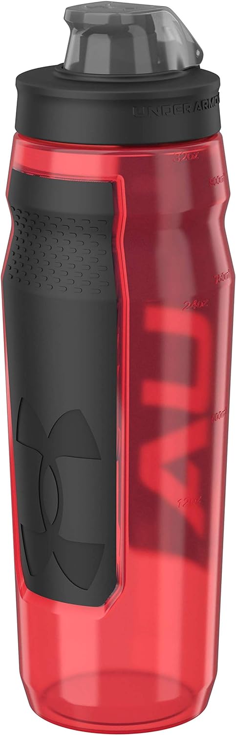 UA 32OZ PLAYMAKER SQUEEZE WATER BOTTLE BS24