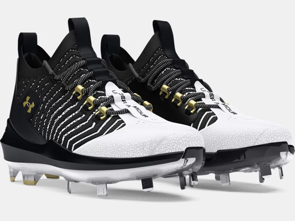 customize your own under armour baseball cleats