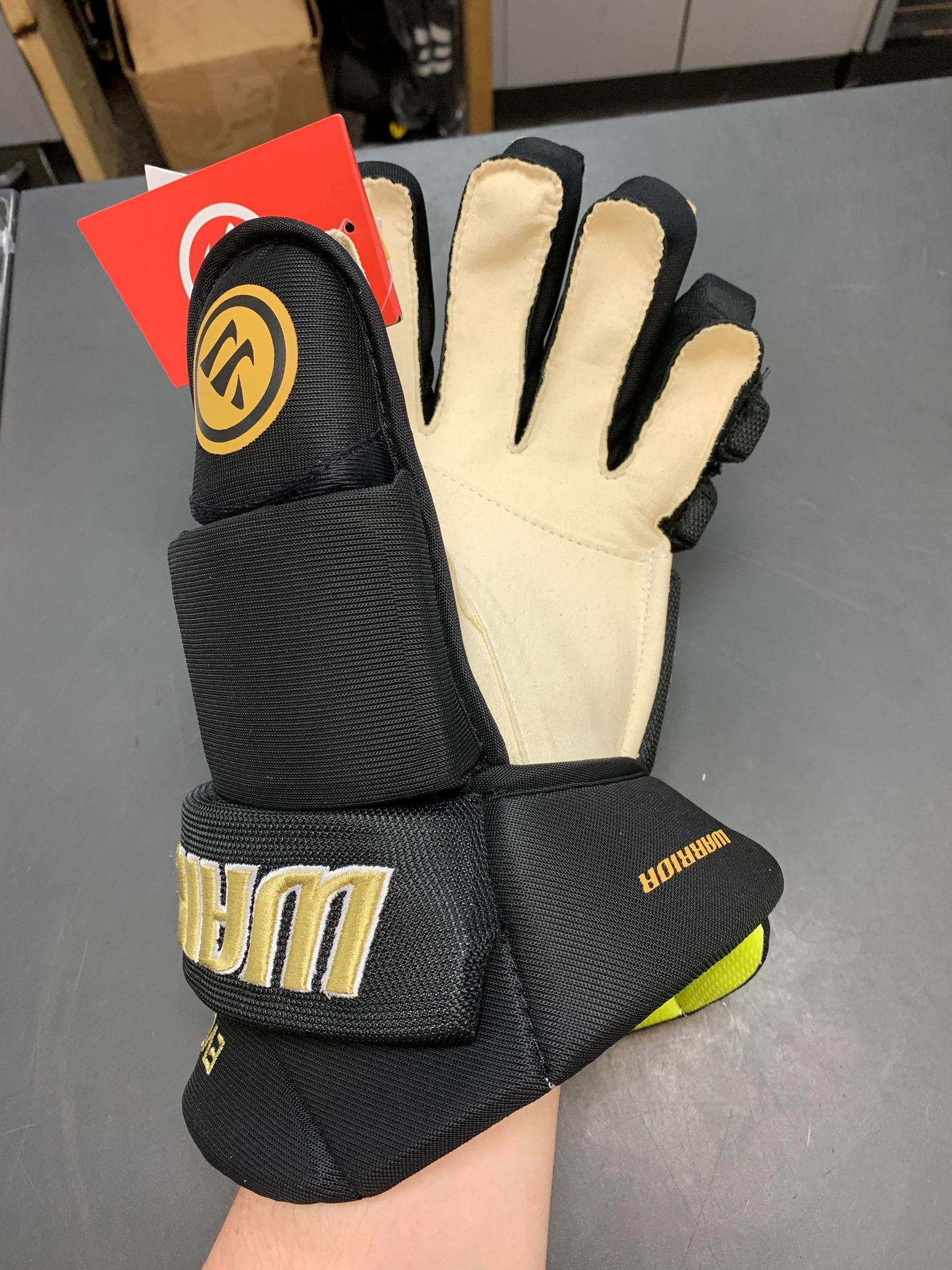 GLOVE Warrior SR ALPHA CLASSIC PRO H22